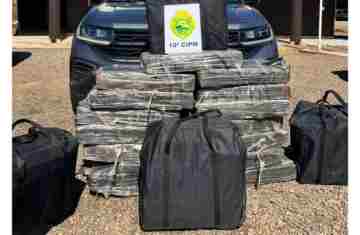 Laranjeiras - PM apreende grande quantidade de maconha e prende traficante 